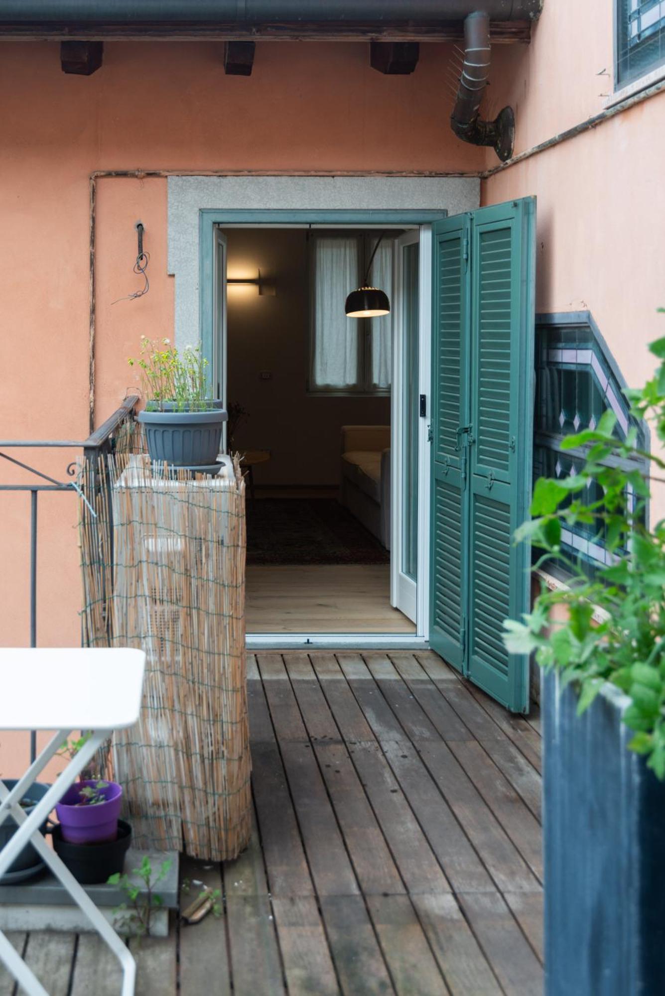 White Moon Crema & Parking Apartment Exterior photo
